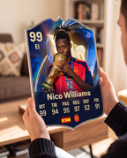 Carta de Nico Williams en las manos — foamex 5 mm — Regalos de Fútbol