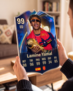 Carta de Lamine Yamal en las manos — foamex 5 mm — Regalos de Fútbol